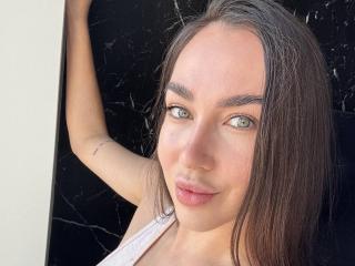 Xem hồ sơ đầy đủ của AraiaSheri