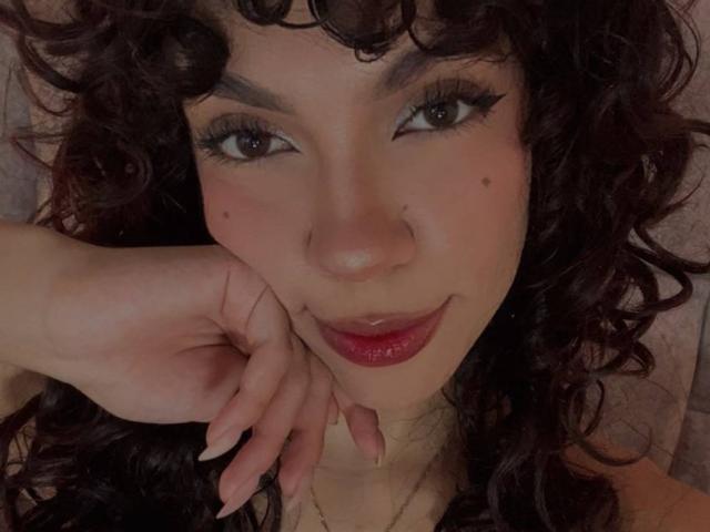 AngelicaHill - Live porn &amp; sex cam - 29995970