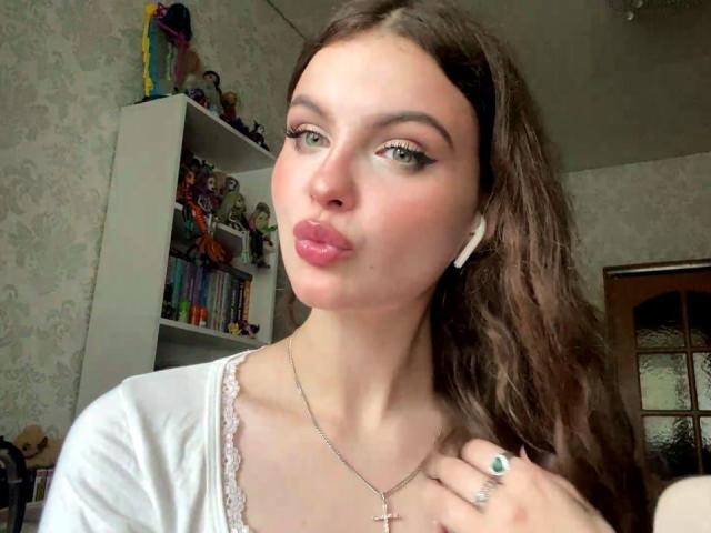 JulienneStradford - сексуальная веб-камера в реальном времени - 29999888