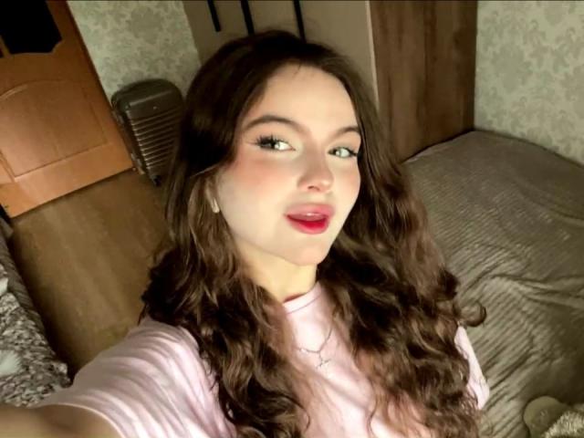 JulienneStradford - Live porn &amp; sex cam - 29999921