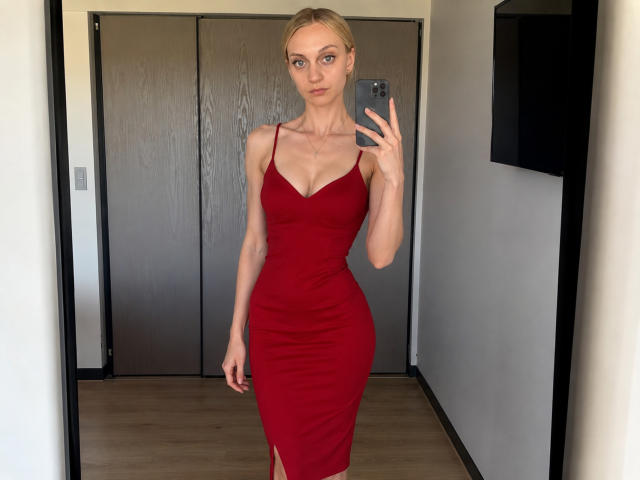 EarnestineKendzierski - Live porn &amp; sex cam - 30001424