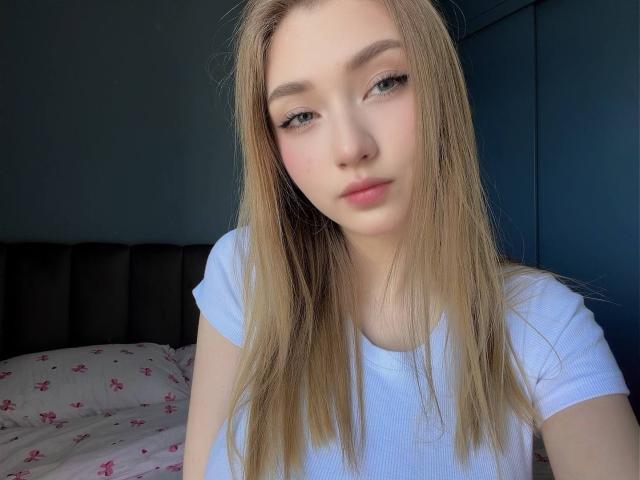 DenisseReins - Live porn &amp; sex cam - 30001928