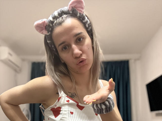 EthelBiangone - Live porn &amp; sex cam - 30001991