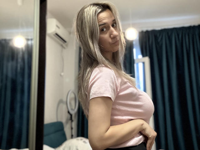 EthelBiangone - Live porn &amp; sex cam - 30002081
