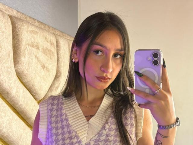 MaddyCarina - Live porn &amp; sex cam - 30005216