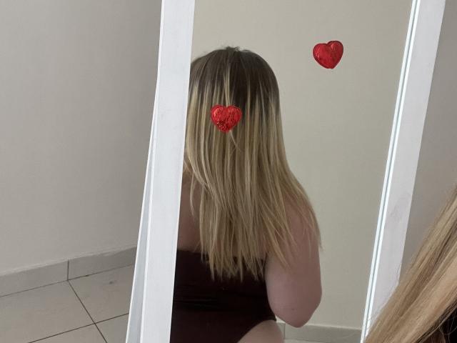 DiLaria - Live porn &amp; sex cam - 30009335