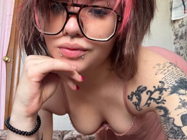 ShanonCare - Live porn &amp; sex cam - 30020609