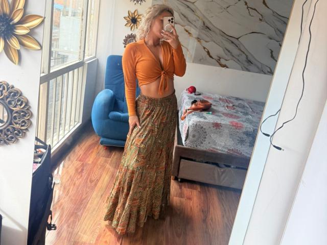 ElenaSaenz - Live porn &amp; sex cam - 30021455