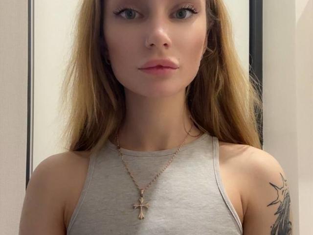 CherlyBongartz - Live porno og sexkamera - 30024692