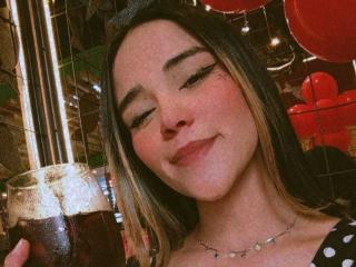 Ver la ficha detallada de AliceBellez