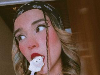 Ver la ficha detallada de AliceBellez
