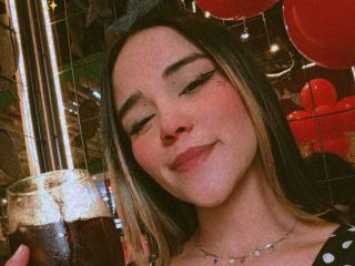 Ver la ficha detallada de AliceBellez
