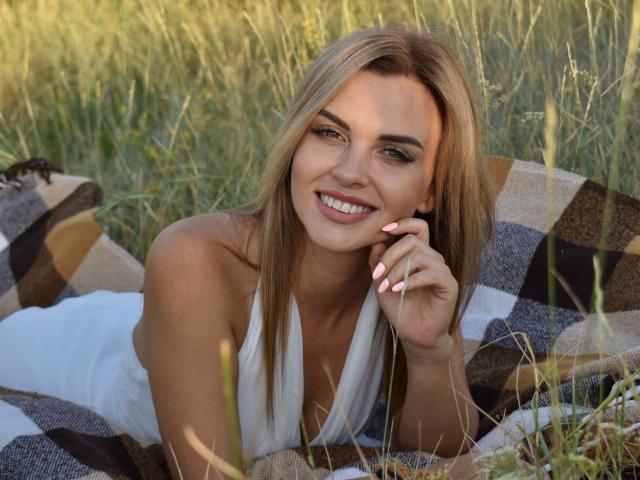 LunaFlinn - Live porn &amp; sex cam - 30033488