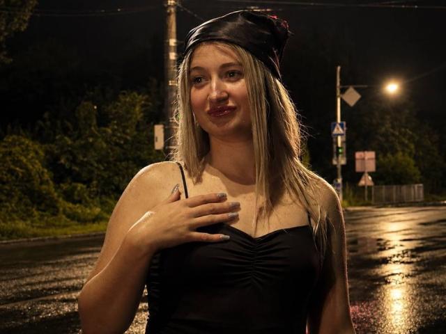 HollyTaillor - Live porn &amp; sex cam - 30033701