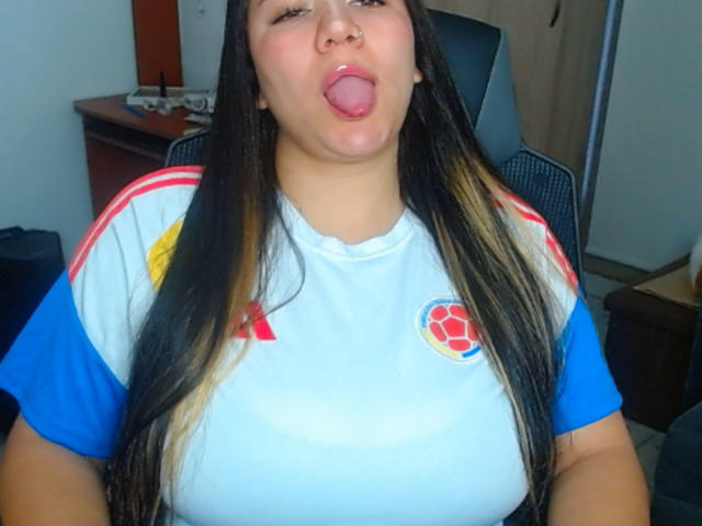 KrisGarner - Live porn &amp; sex cam - 30043013