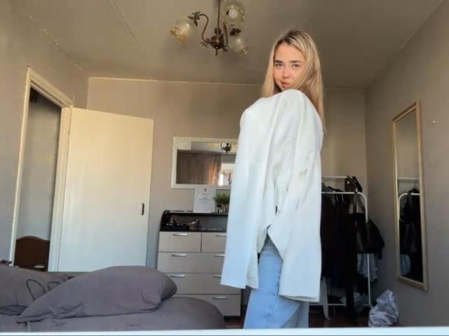 GeorgineBranen - Live porn &amp; sex cam - 30054182