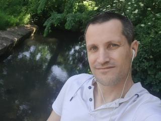См. подробные сведения о модели MisterFredX