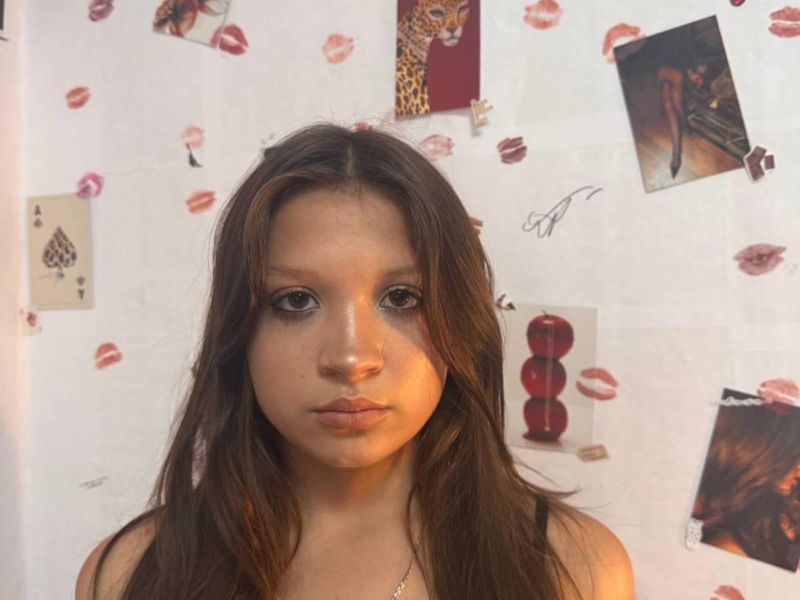 AzzieBarabin - Live porn &amp; sex cam - 30065330