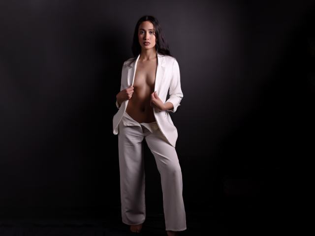 JennTylor - Élő pornó és szexkamera - 30067064
