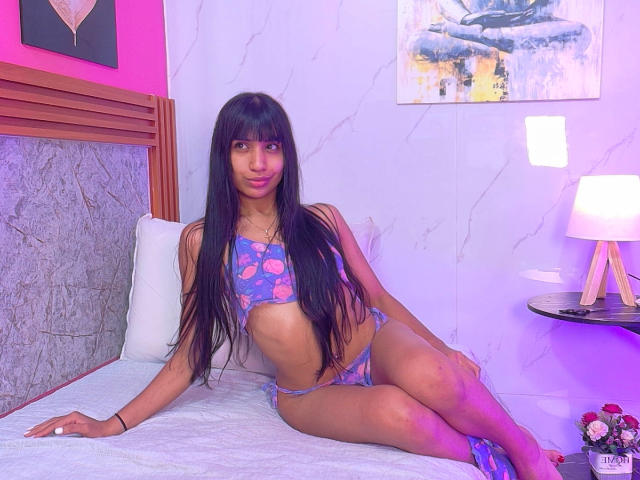 HottieEmily - Live porn &amp; sex cam - 30067178