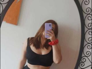 ZoeyGrey'in detaylı sayfasını gör