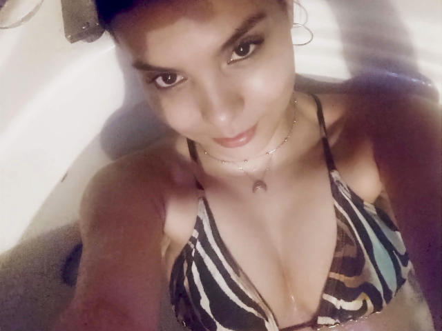 LisethReyes - Live porn &amp; sex cam - 30072761