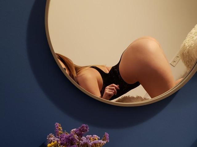 VeronicaWillson - Live porn &amp; sex cam - 30072866