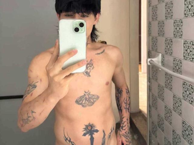 AkiraTattoo - Live porn &amp; sex cam - 30084005