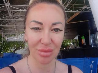 انظر إلى الملف المفصل لـ MysteryLaddy
