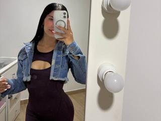 Yksityiskohtaiset tiedot mallista LaurentRay