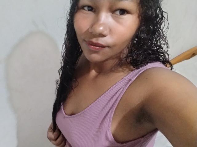 BellBrina - Sexe cam en vivo - 30091937