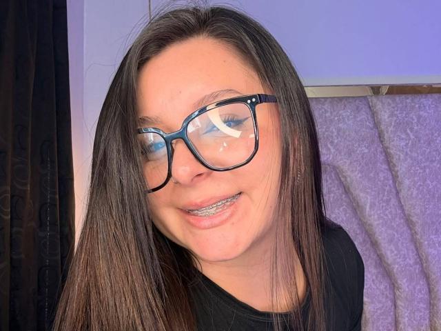 EmaJames - Live Sex Cam - 30096149