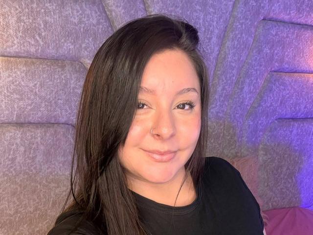 EmaJames - Live Sex Cam - 30096287