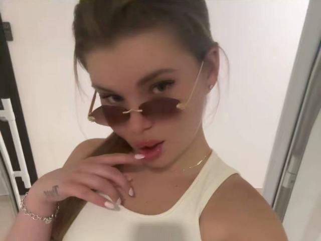 NicoleFlameX - Live porn &amp; sex cam - 30099209
