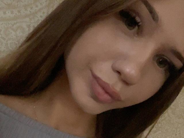 ErmelindaBohnsack - сексуальная веб-камера в реальном времени - 30105626