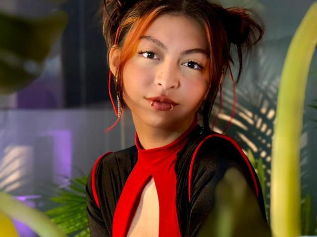 IsisAfterhours - Live porn &amp; sex cam - 30107519
