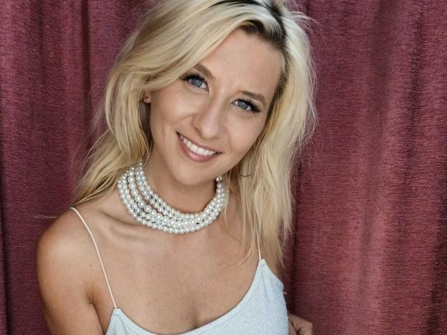 KaylinJan - Live porn &amp; sex cam - 30109304