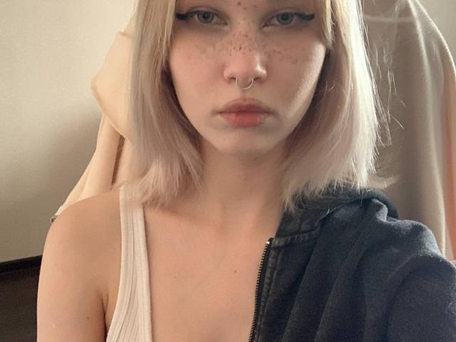 GarnettRothe - Live porn &amp; sex cam - 30110225