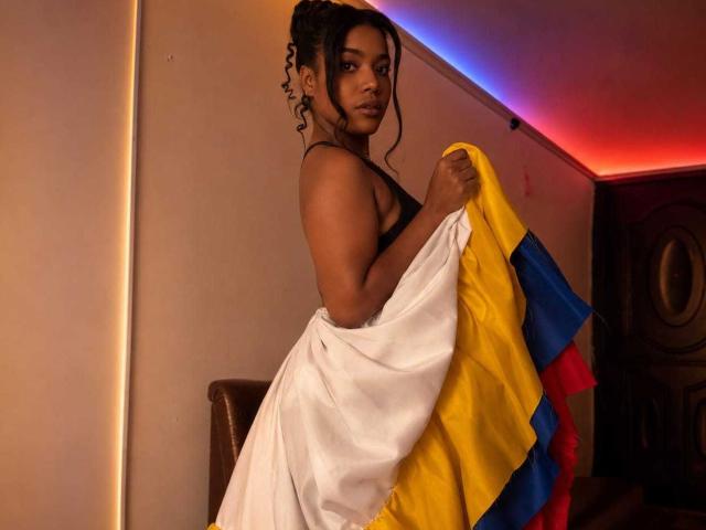 Caylin - Live sex cam - 30112070
