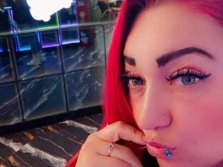 Ver la ficha detallada de SarahMoonx
