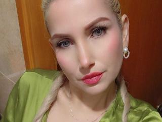 Ver la ficha detallada de GiuliaAddams
