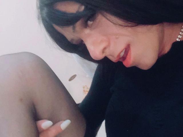 MoniqueMallone - Sexe cam en vivo - 30122273