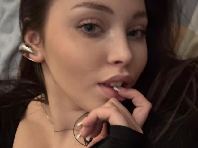 IceBabeDolly - Live porn &amp; sex cam - 30128561