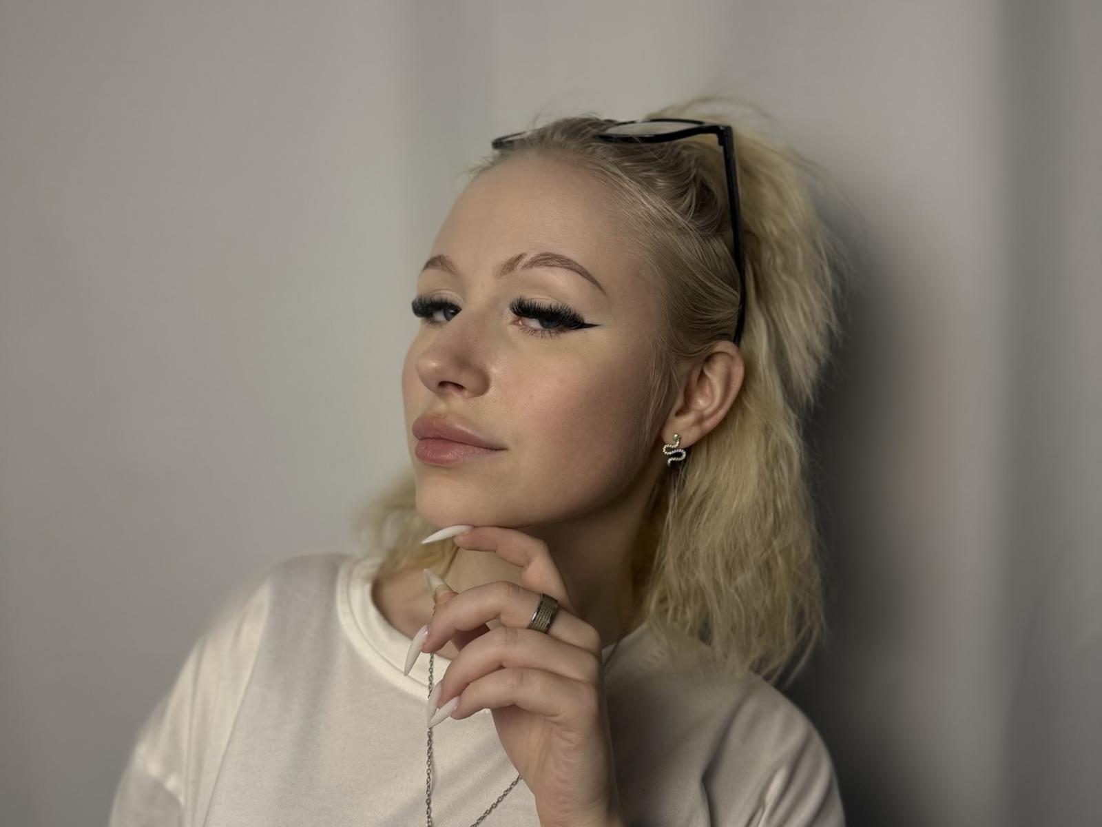 AlyseSysyn - Sexe cam en vivo - 30142124