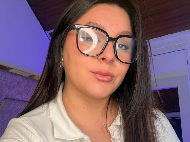EmaJames - Live sex cam - 30149234