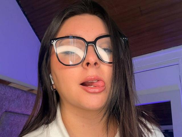 EmaJames - Live sex cam - 30149237