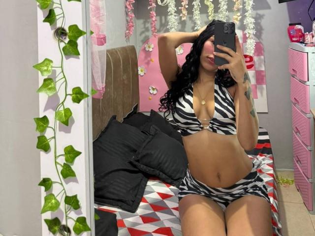 MiaBrown69 - Live porn &amp; sex cam - 30150833