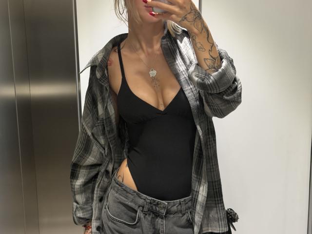 SensualMila - Live porn &amp; sex cam - 30156470