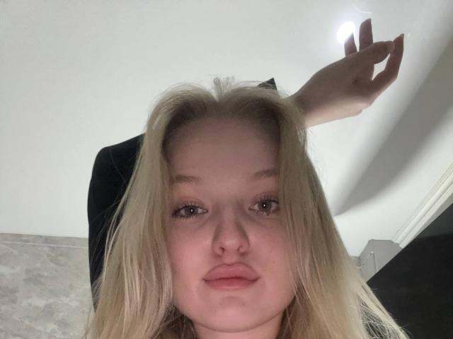 NievesMegee - Live porn &amp; sex cam - 30158627