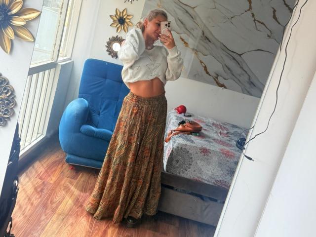 ElenaSaenz - Live porn &amp; sex cam - 30159059